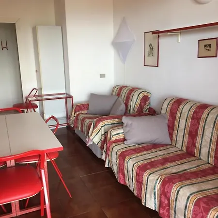 Liguria Rapallo Italy Intero Appartamento Con Terrazza Vista Mare In Residence Con 2 Piscine E Campo Da Tennis A Disposizione