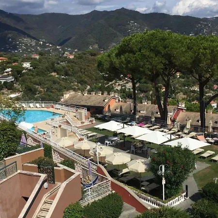 Liguria Rapallo Italy Intero Appartamento Con Terrazza Vista Mare In Residence Con 2 Piscine E Campo Da Tennis A Disposizione Apartamento