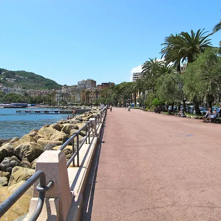 Lägenhet Liguria Rapallo Italy Intero Appartamento Con Terrazza Vista Mare In Residence Con 2 Piscine E Campo Da Tennis A Disposizione *